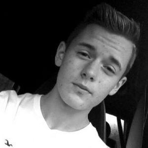 Meet your Posher, Thomas